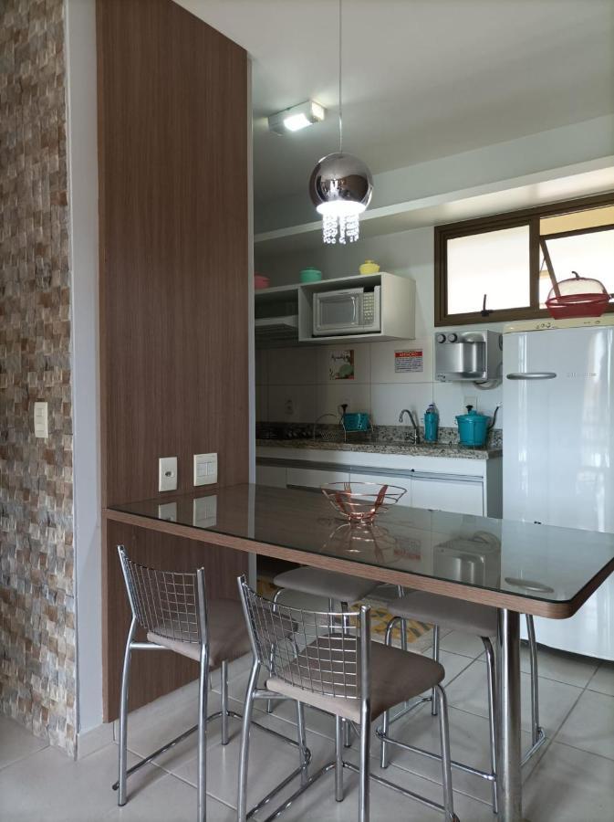 Aldeia Do Lago: Lakeside Apartment with Modern Kitchen and Pool Access Caldas Novas Exterior photo